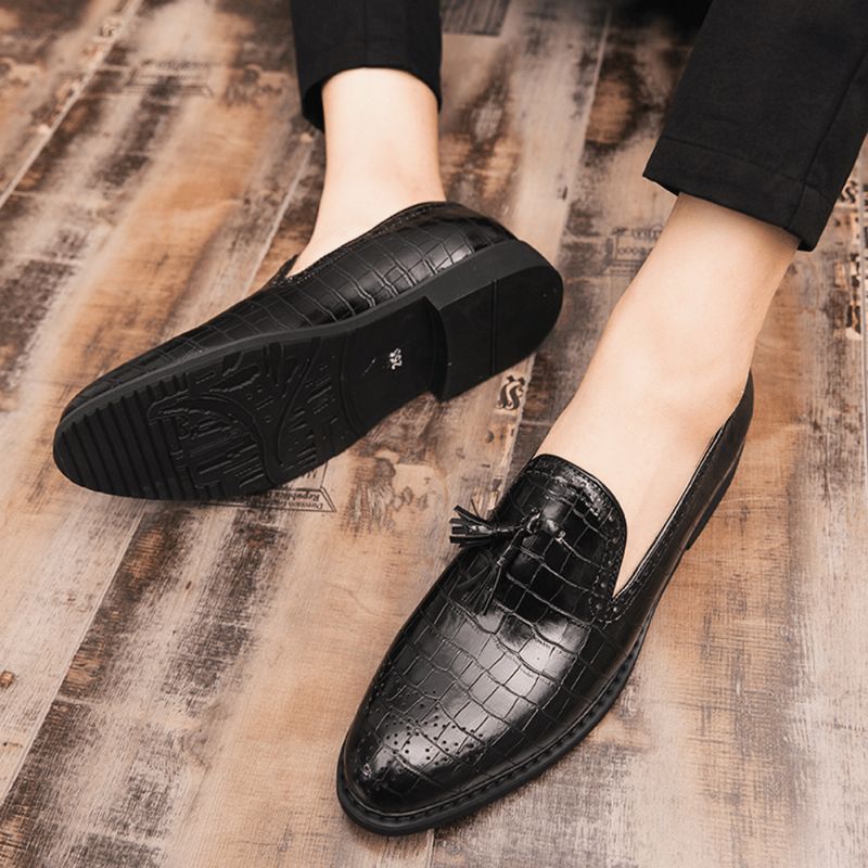 Mężczyźni Brogue Tassel Decor Skóra Z Mikrofibry Slip On Party Formalne Buty