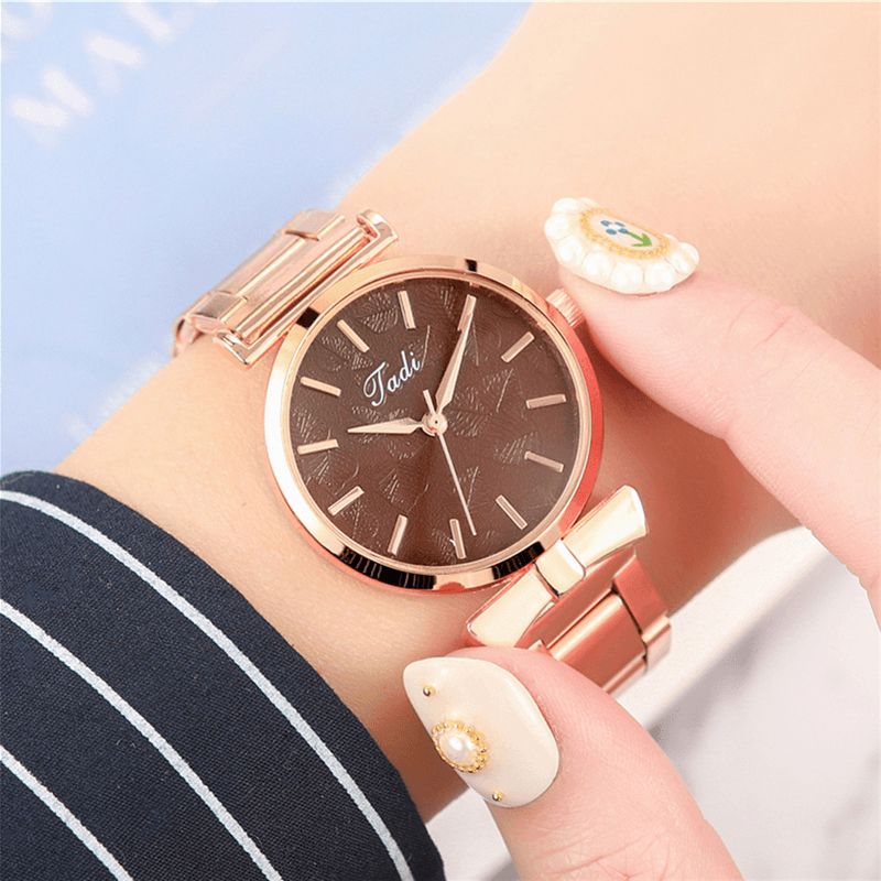 Deffrun Elegancki Design Bez Numeru Wybierania Codzienne Ladies Wrist Zegarek Rose Gold Case Pełny Aluminiowy Zegarek Kwarcowy